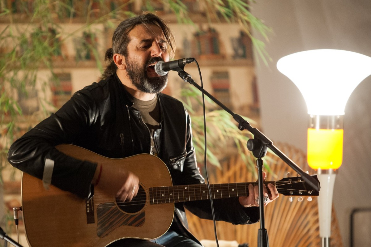 Omar Pedrini acoustic live / Opening act Nicola Lotto