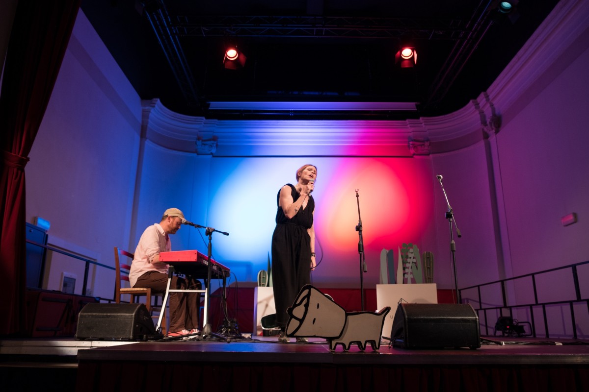 James Yorkston & Nina Persson 