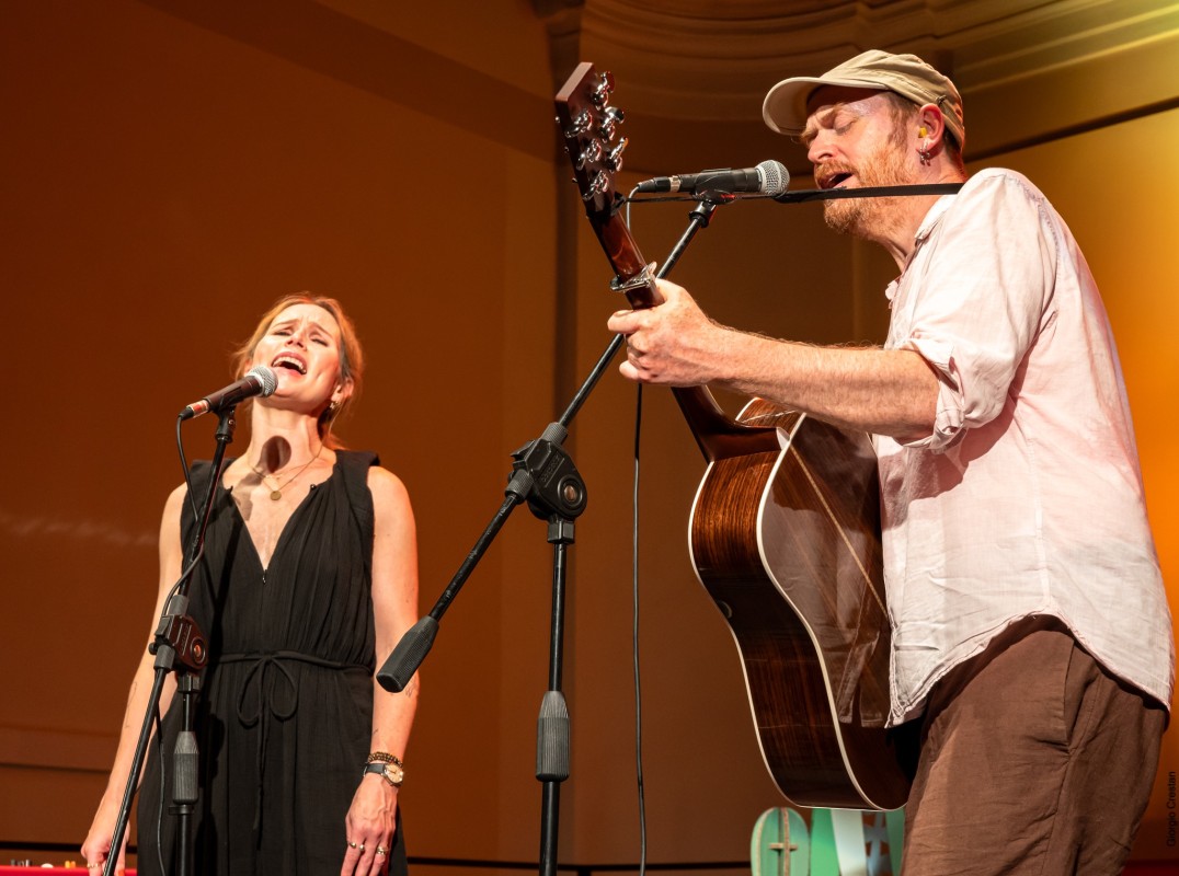 James Yorkston & Nina Persson 